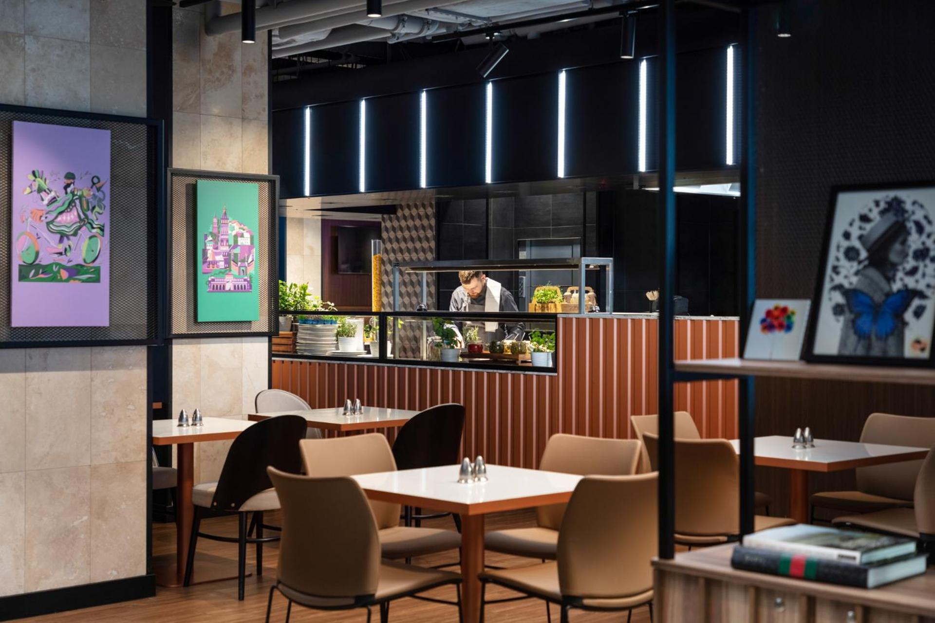 Restaurant/places to eat