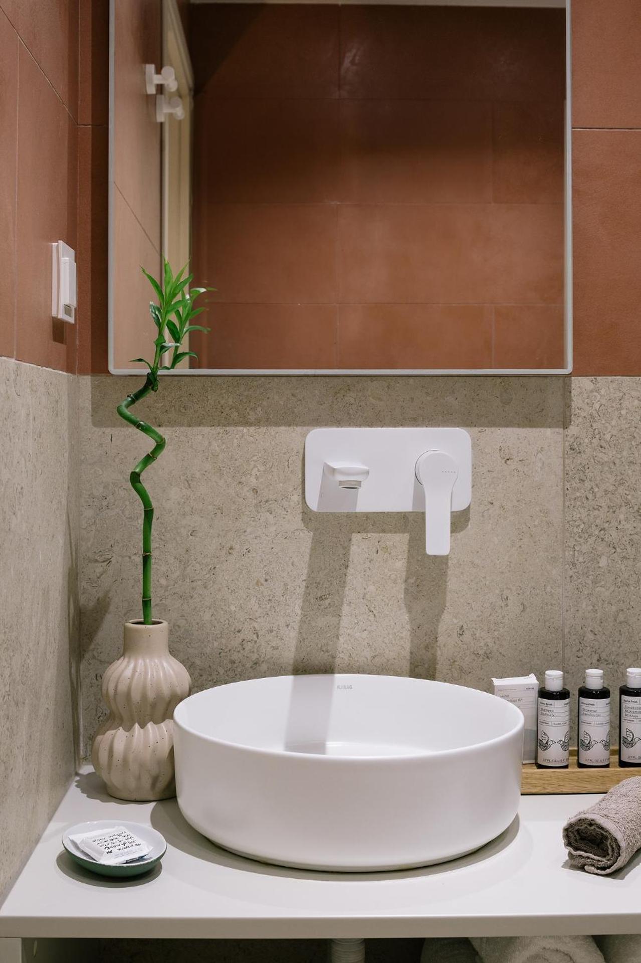 Limeria studios & maisonettes