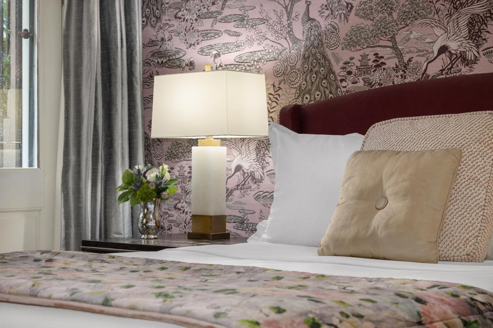 Queen Room - John Habersham Room