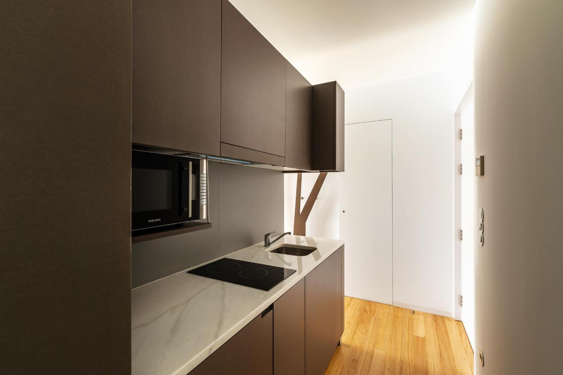 Kitchen or kitchenette