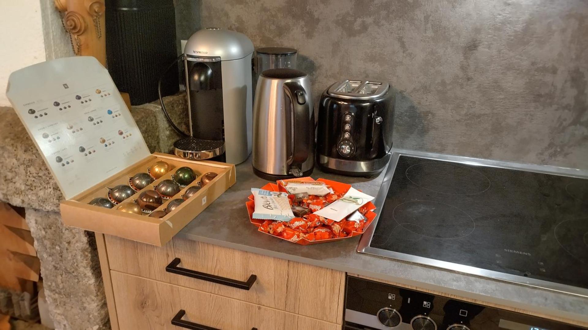 Coffee/tea facilities