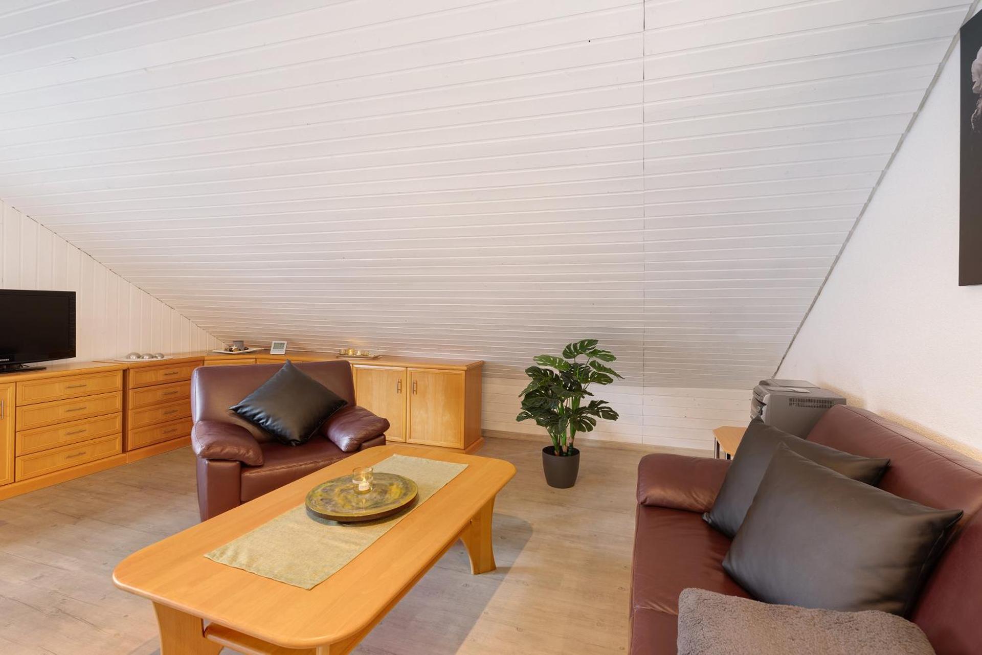 Superior One-Bedroom Apartment with Balcony