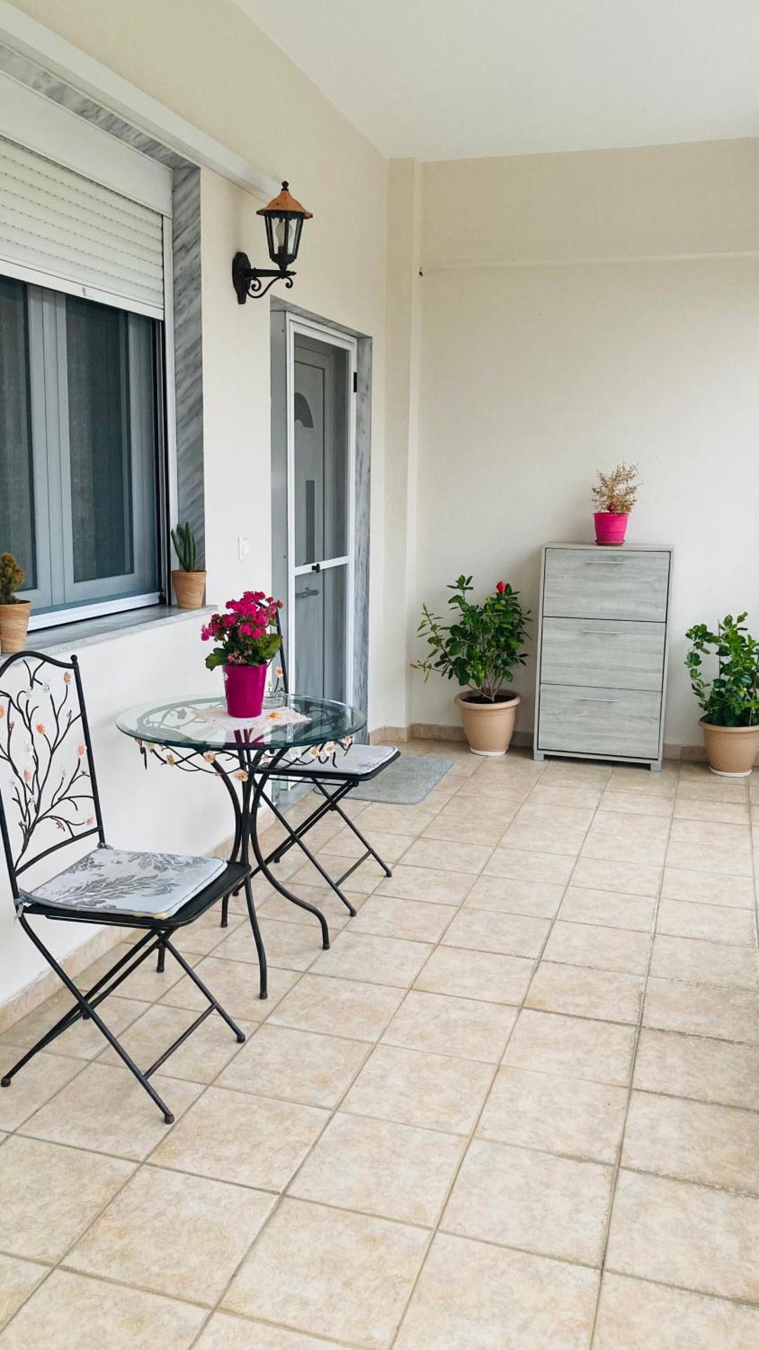 Suzie's House - Road to Loutra Pozar