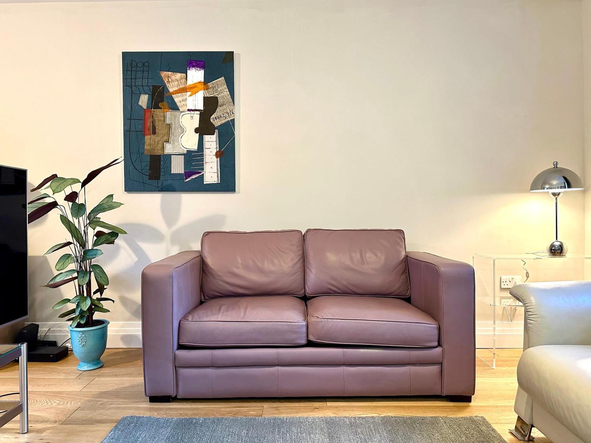 Desirable 2 Bedroom Apartment in Bicester that sleeps 5