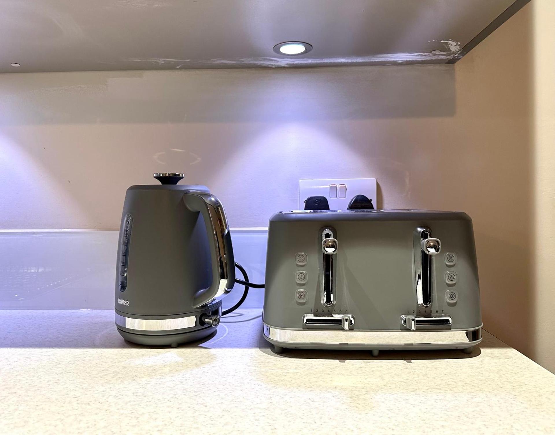 Desirable 2 Bedroom Apartment in Bicester that sleeps 5