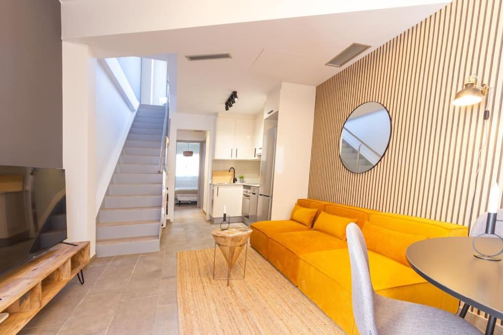 Duplex with terrace near Bcn