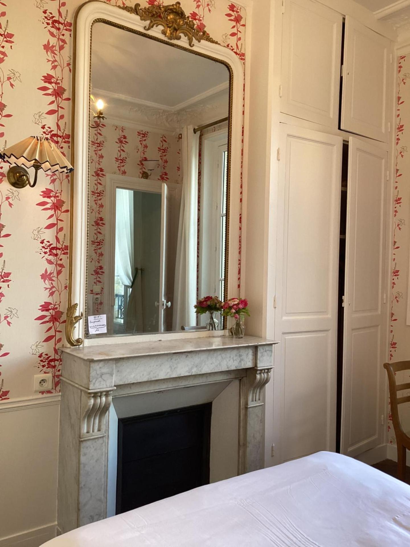 BED and BREAKFAST PARIS QUARTIER CHAMPS-ÉLYSÉES