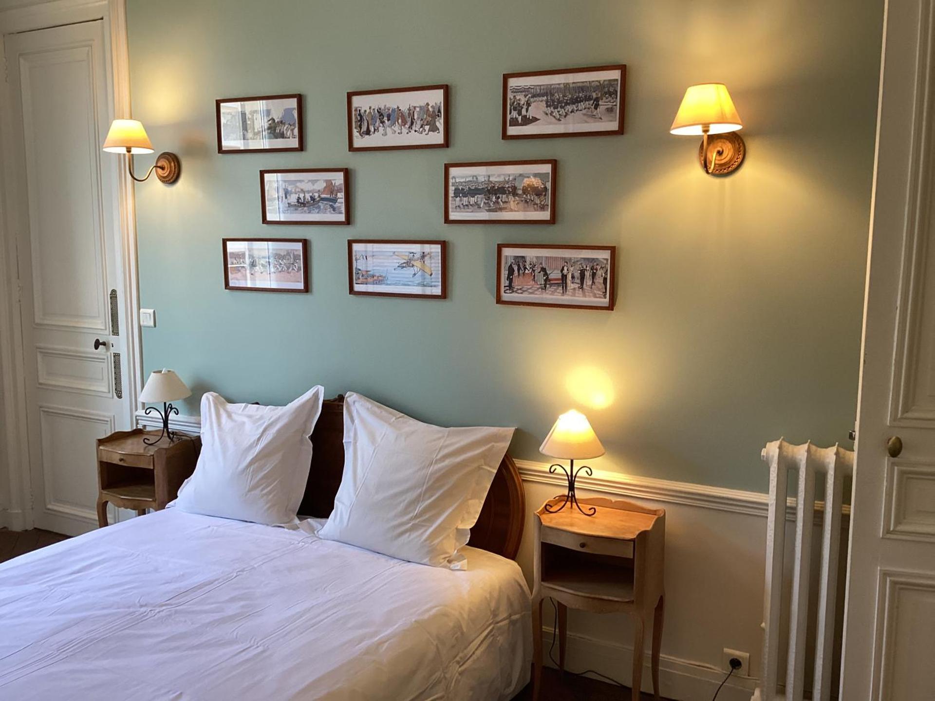 BED and BREAKFAST PARIS QUARTIER CHAMPS-ÉLYSÉES