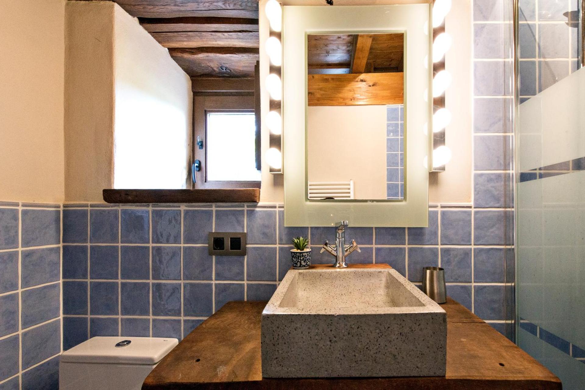 Egur Etxe I Caserío Vasco I Jardín I Porche I BBQ I Chimenea