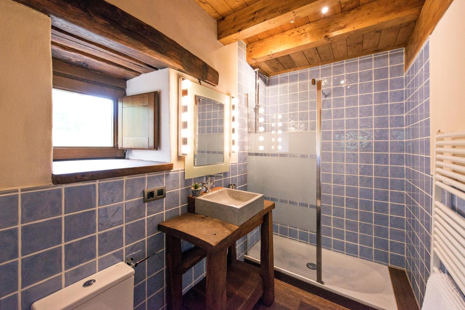 Egur Etxe I Caserío Vasco I Jardín I Porche I BBQ I Chimenea