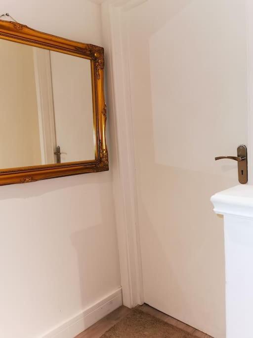 Riverview, Stylish Non Smoking Loft Ensuite 4 Rent