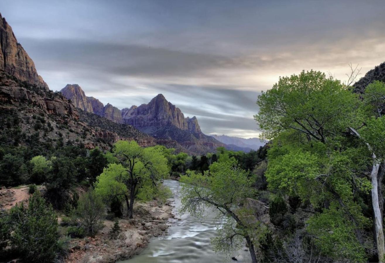 Bunkhouse 6A With Fridge and Microwave