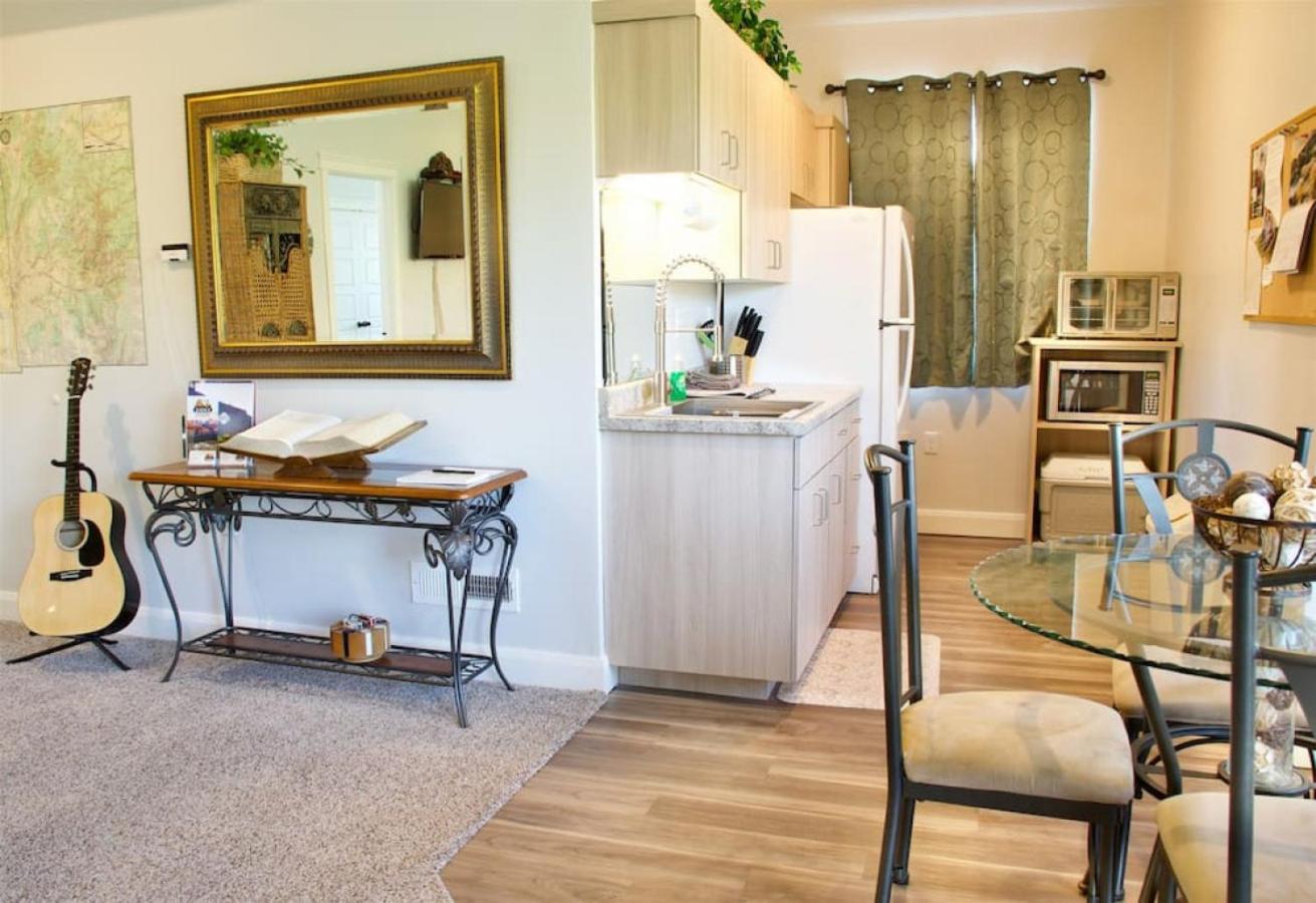 LV5 Upper Floor Suite