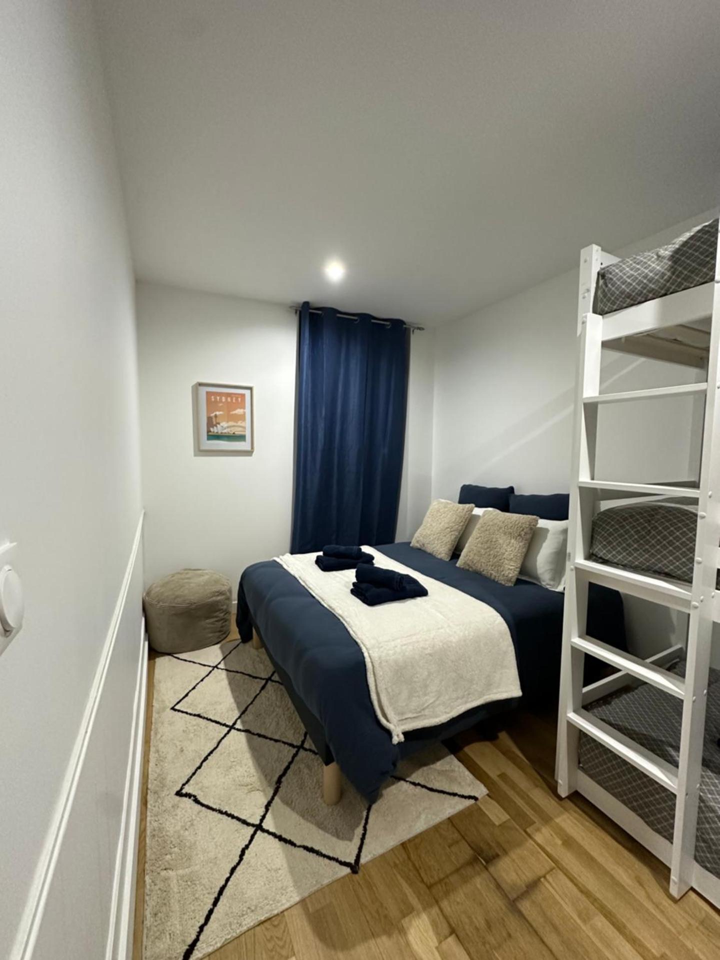 Casalova07 Logements Safari Parc Bord du Rhône