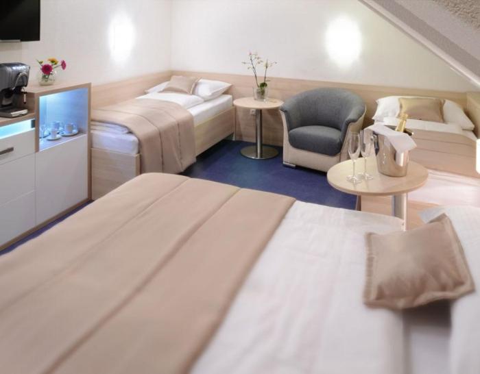 Deluxe Quadruple Room