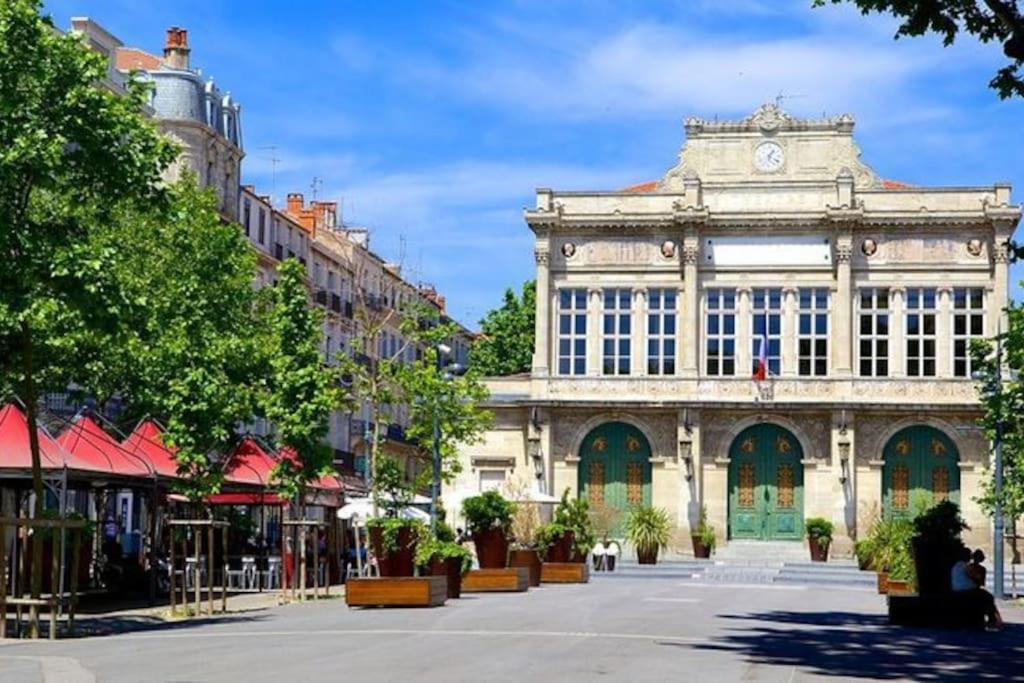 "La Lumineuse"-Meublé de Tourisme 3 étoiles -Résidence "Les Logis de Béziers"-Garage optionnel-Cœur de ville-Plages à 16km !