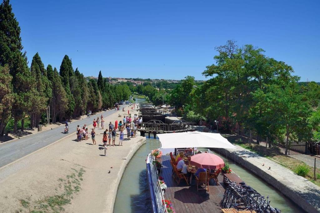"La Lumineuse"-Meublé de Tourisme 3 étoiles -Résidence "Les Logis de Béziers"-Garage optionnel-Cœur de ville-Plages à 16km !