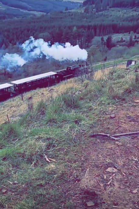 Old Canal-Side Cottage Taff Trail Merthyr Tydfil