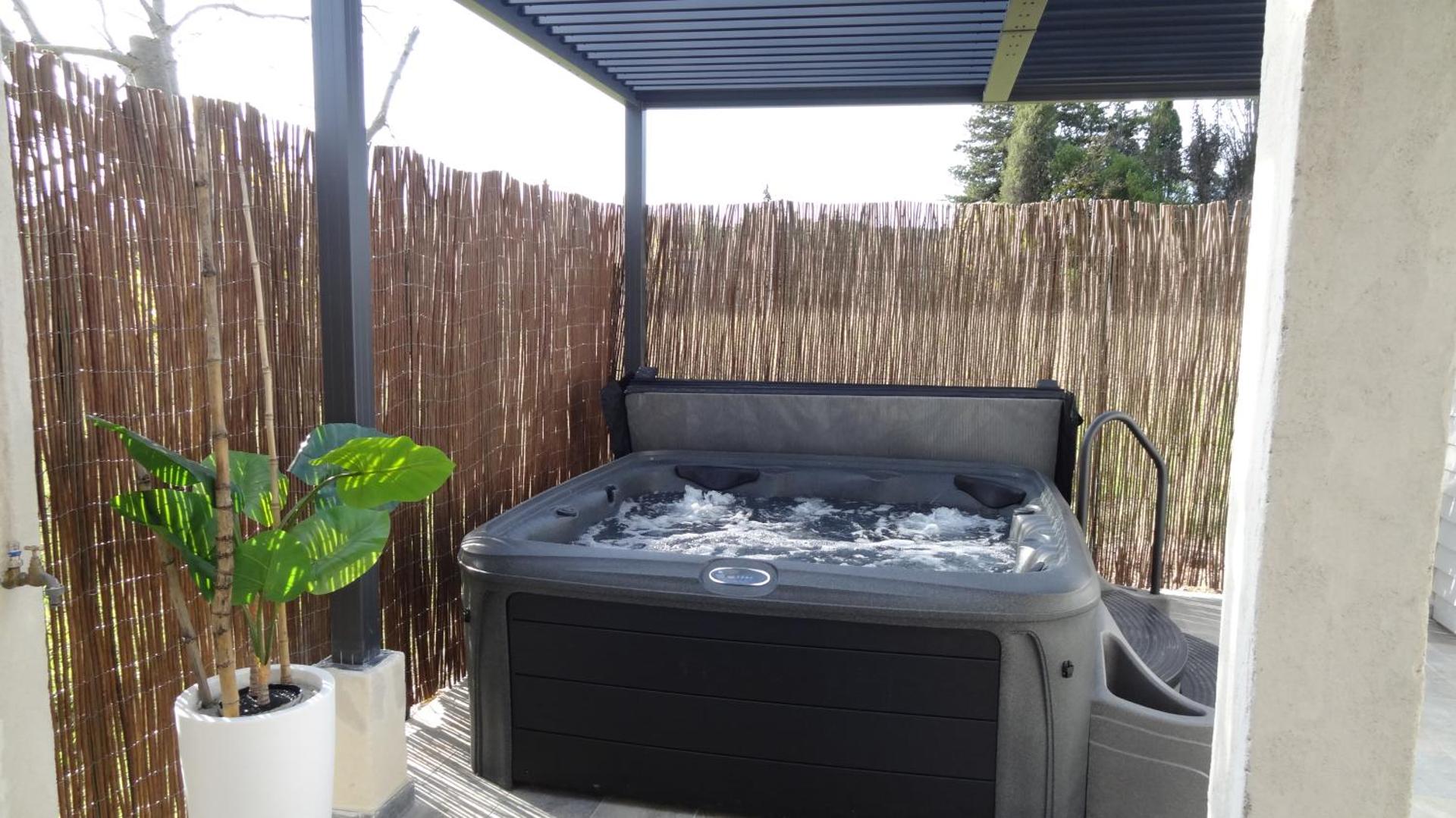 Acienne bergerie cévenole avec spa