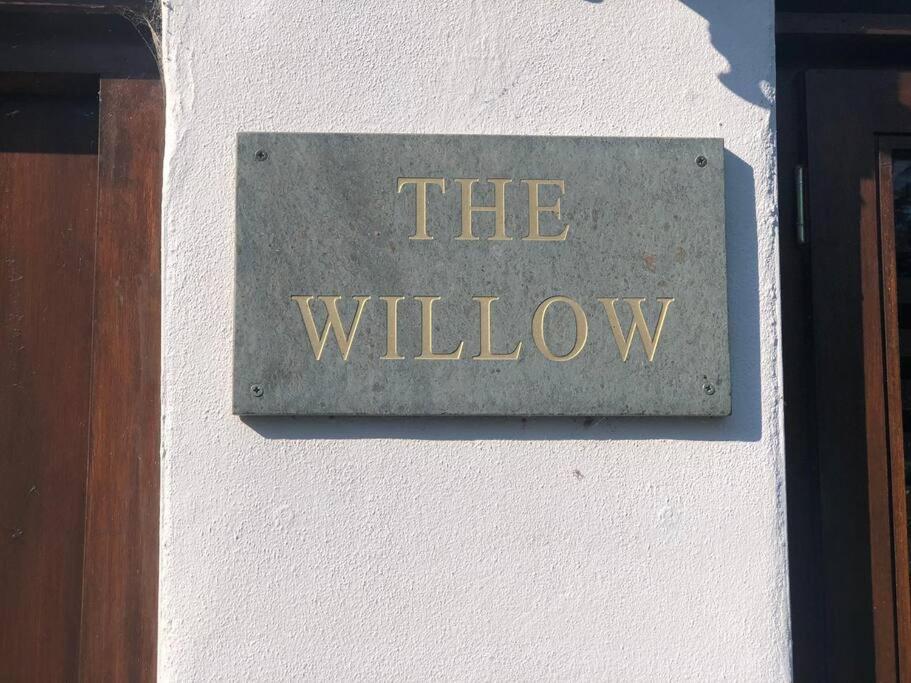 The Willow (Alton Towers, Animals, Peak District)