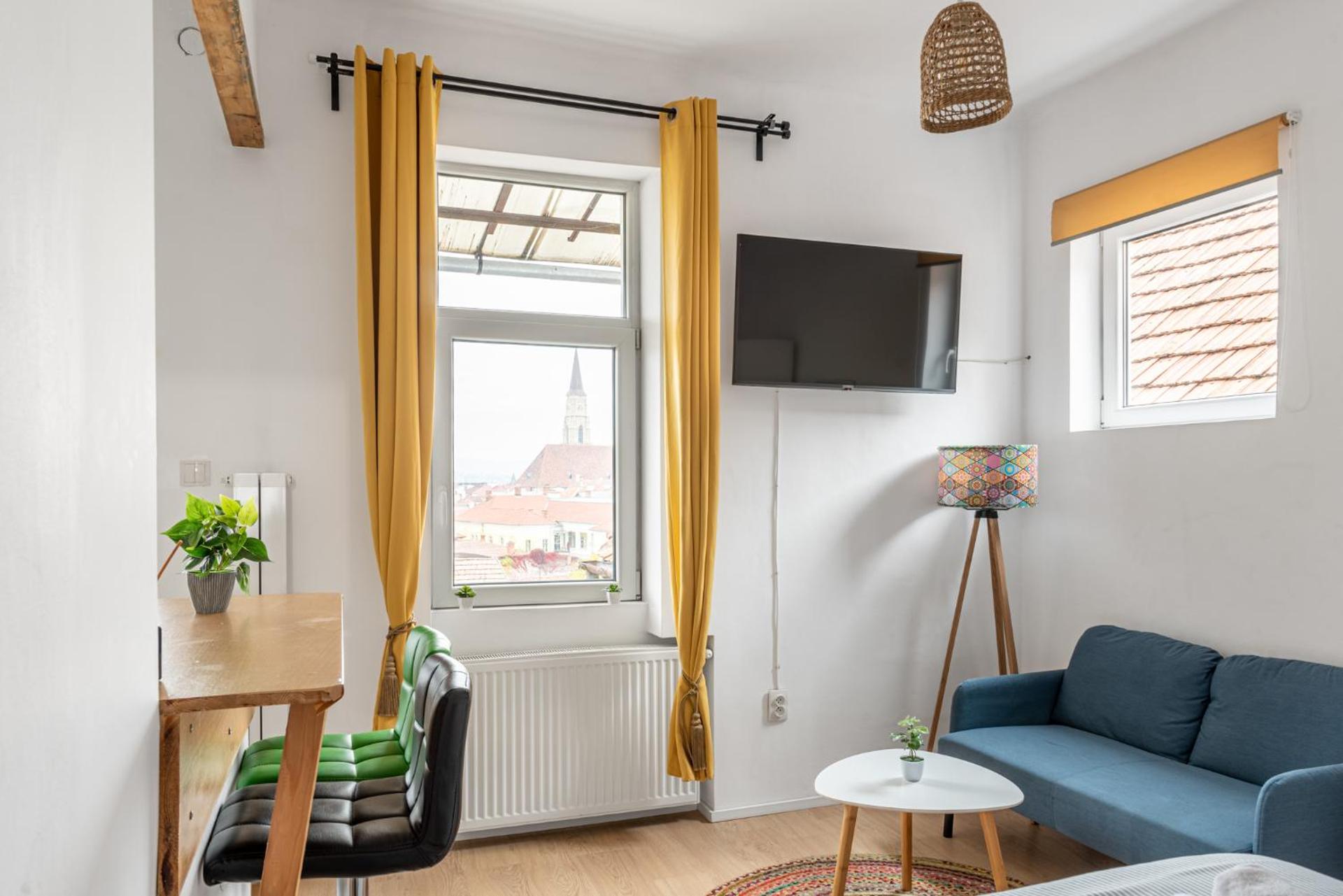 Communal lounge/ TV room