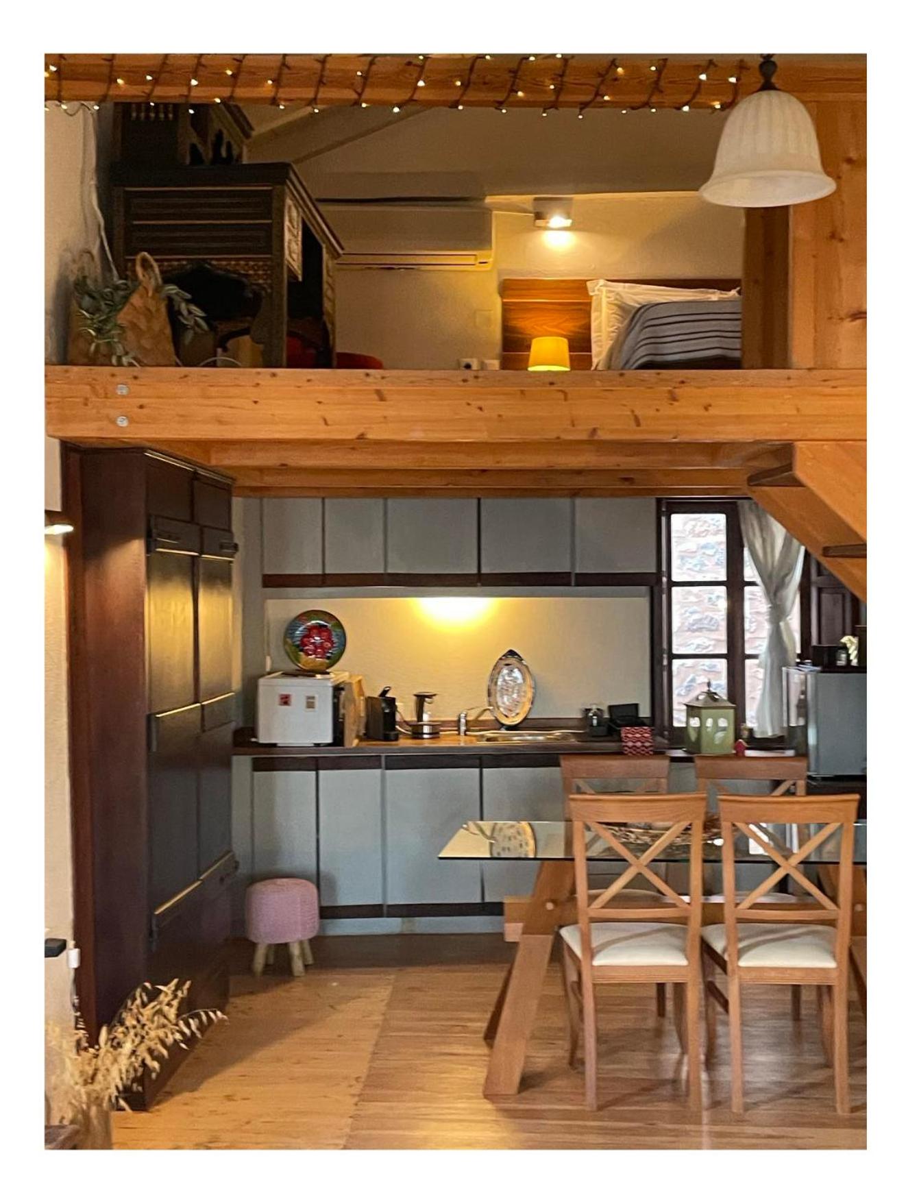 Daphne superior castle suite