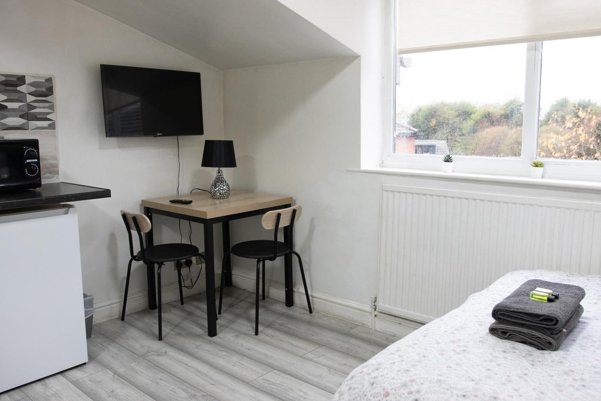 Hills View Apartments