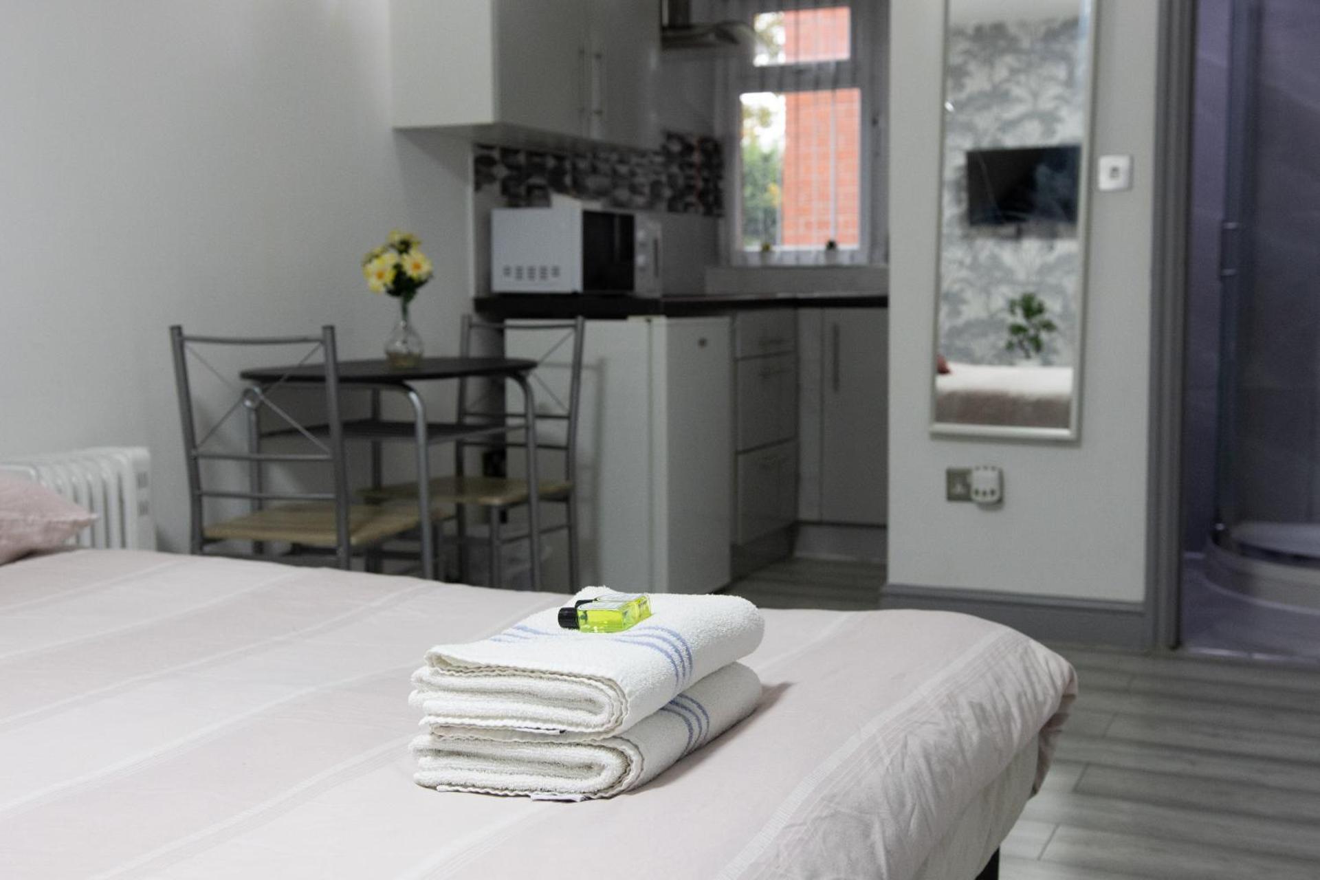 Hills View Apartments