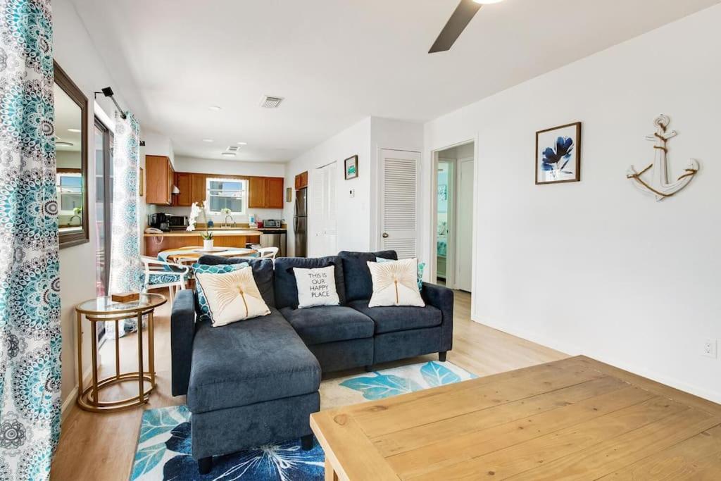 Deeded Beach Access in Heart of GS and 10 min Walk to Hangout