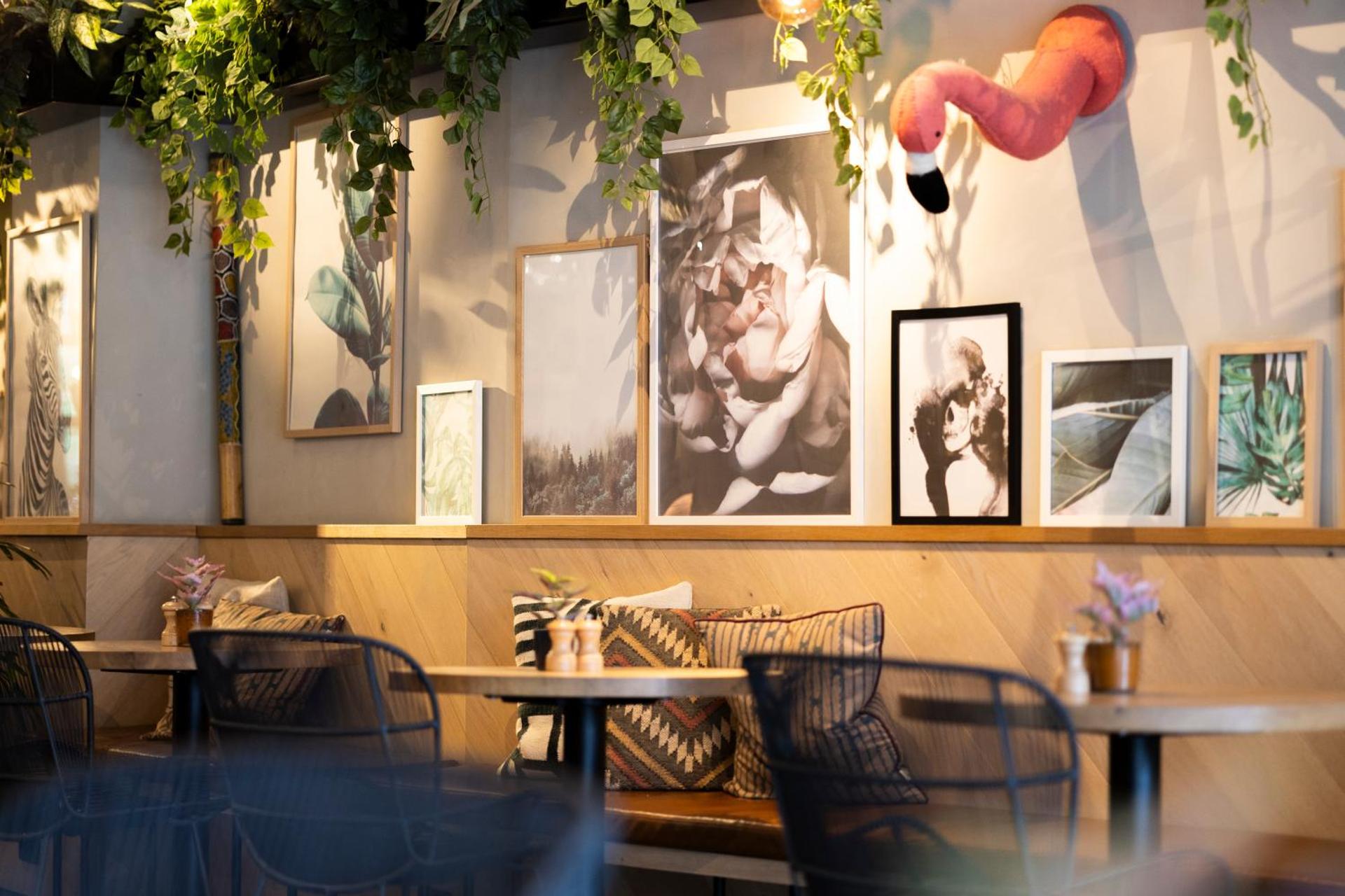 Restaurant/places to eat