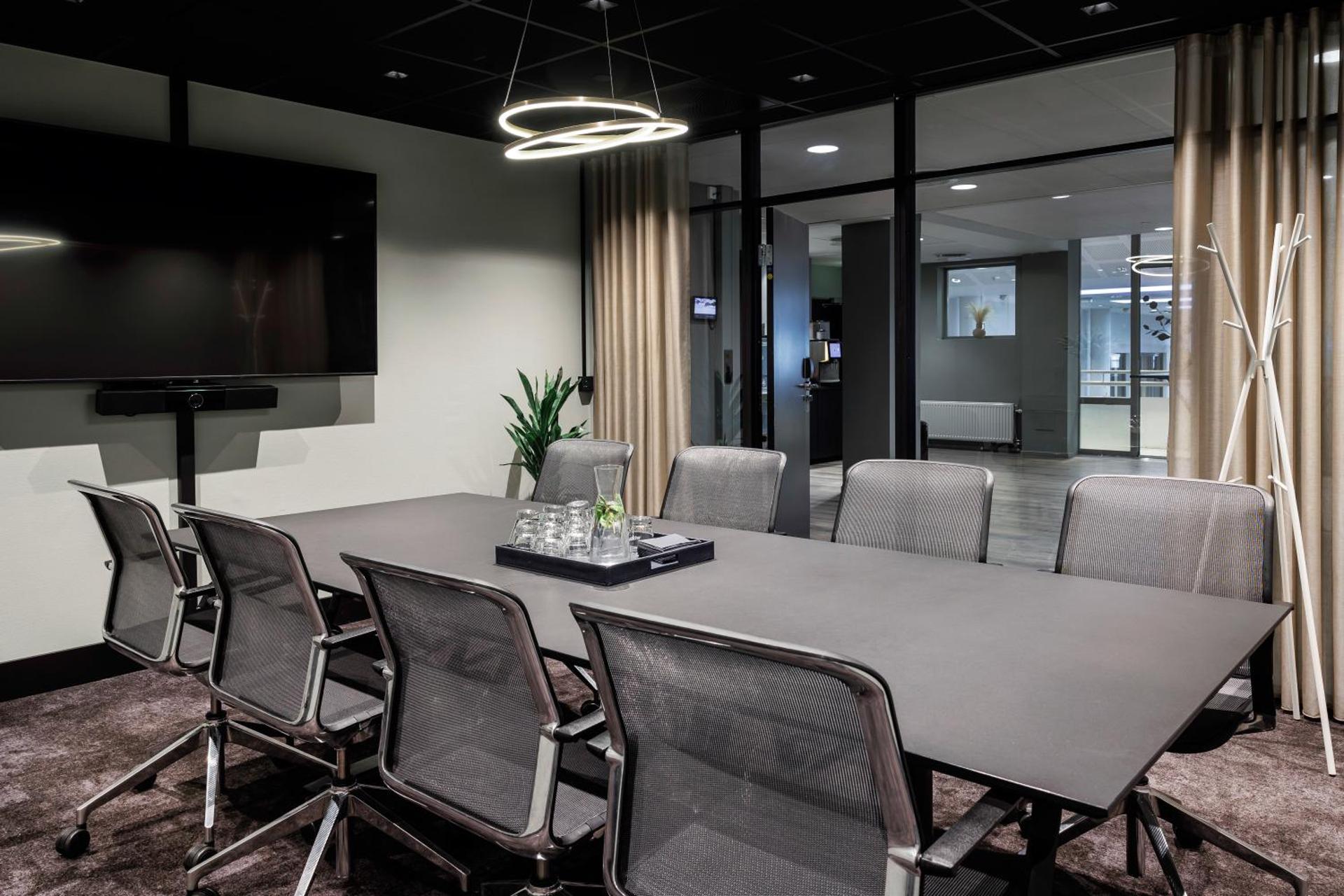 Meeting/conference room
