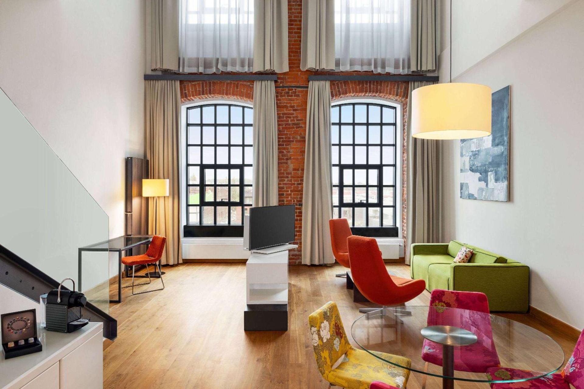 Photo of the whole room