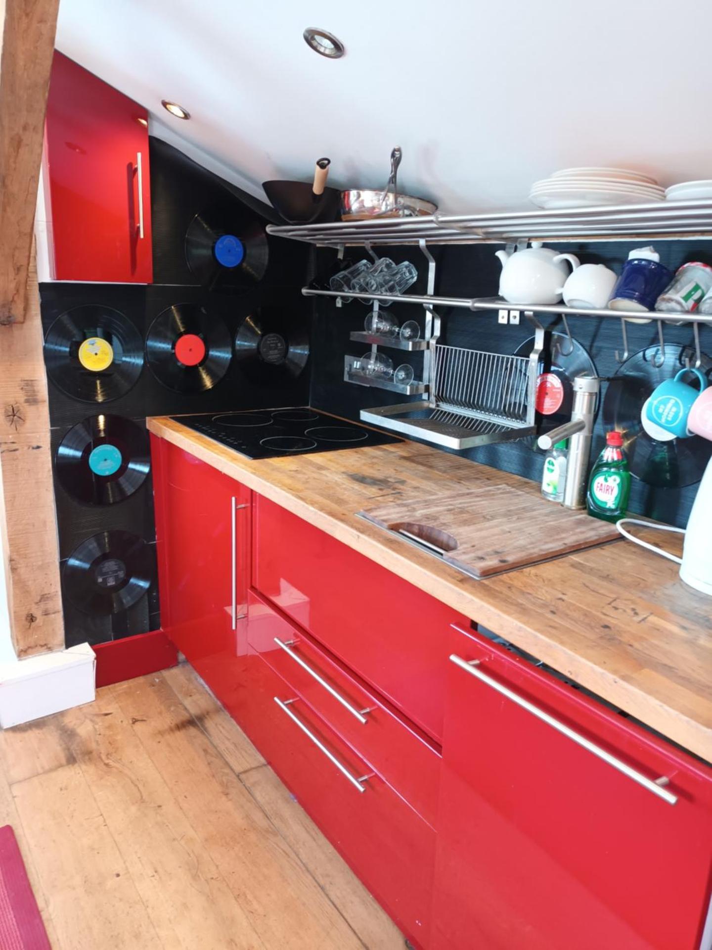 The Music Room - Kingsize Double Oak Studio - Sleeps 2 - Quirky - Rural