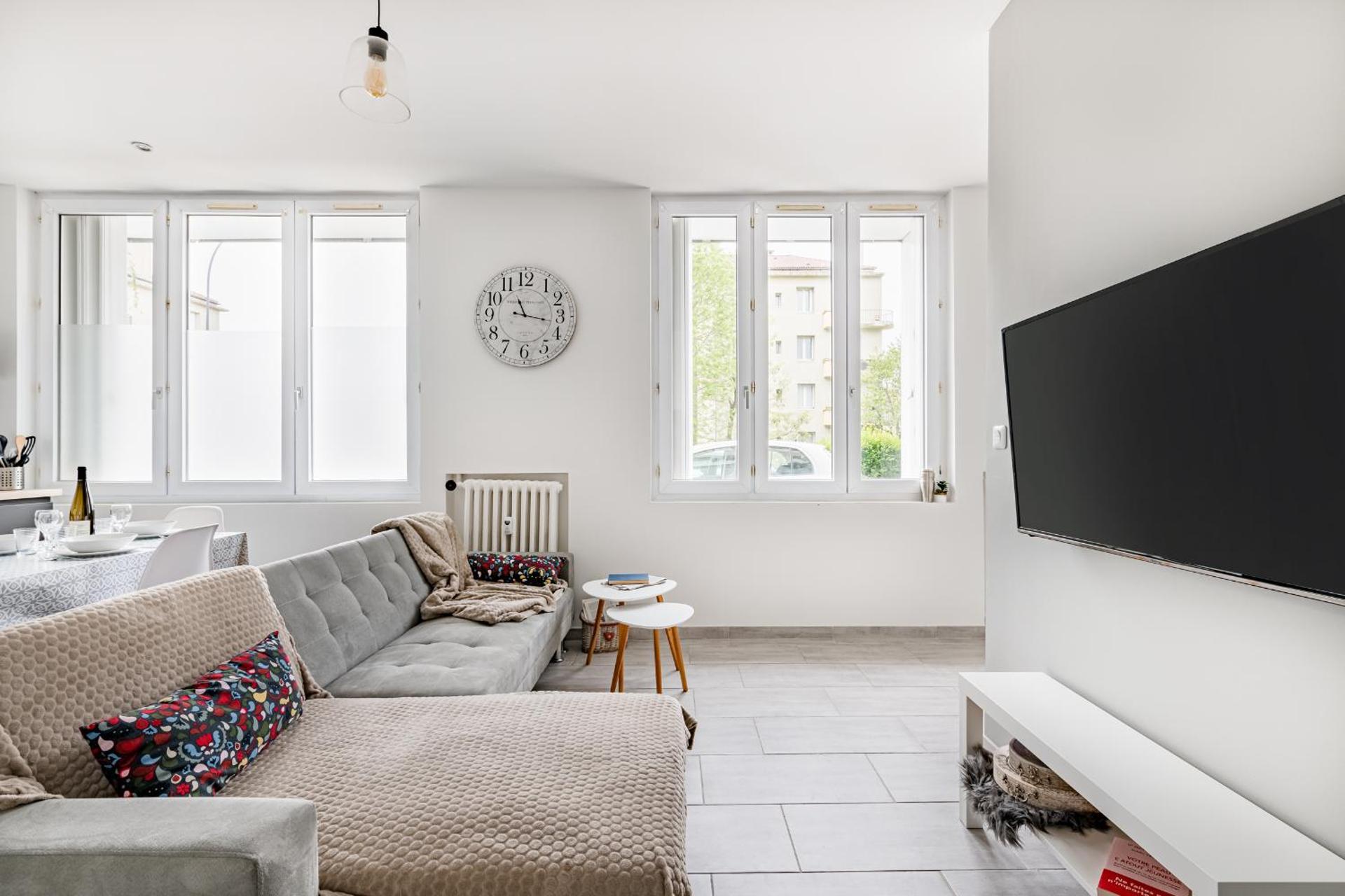 Le Steel-Appart Cosy-Parking-WIFI-NETFLIX