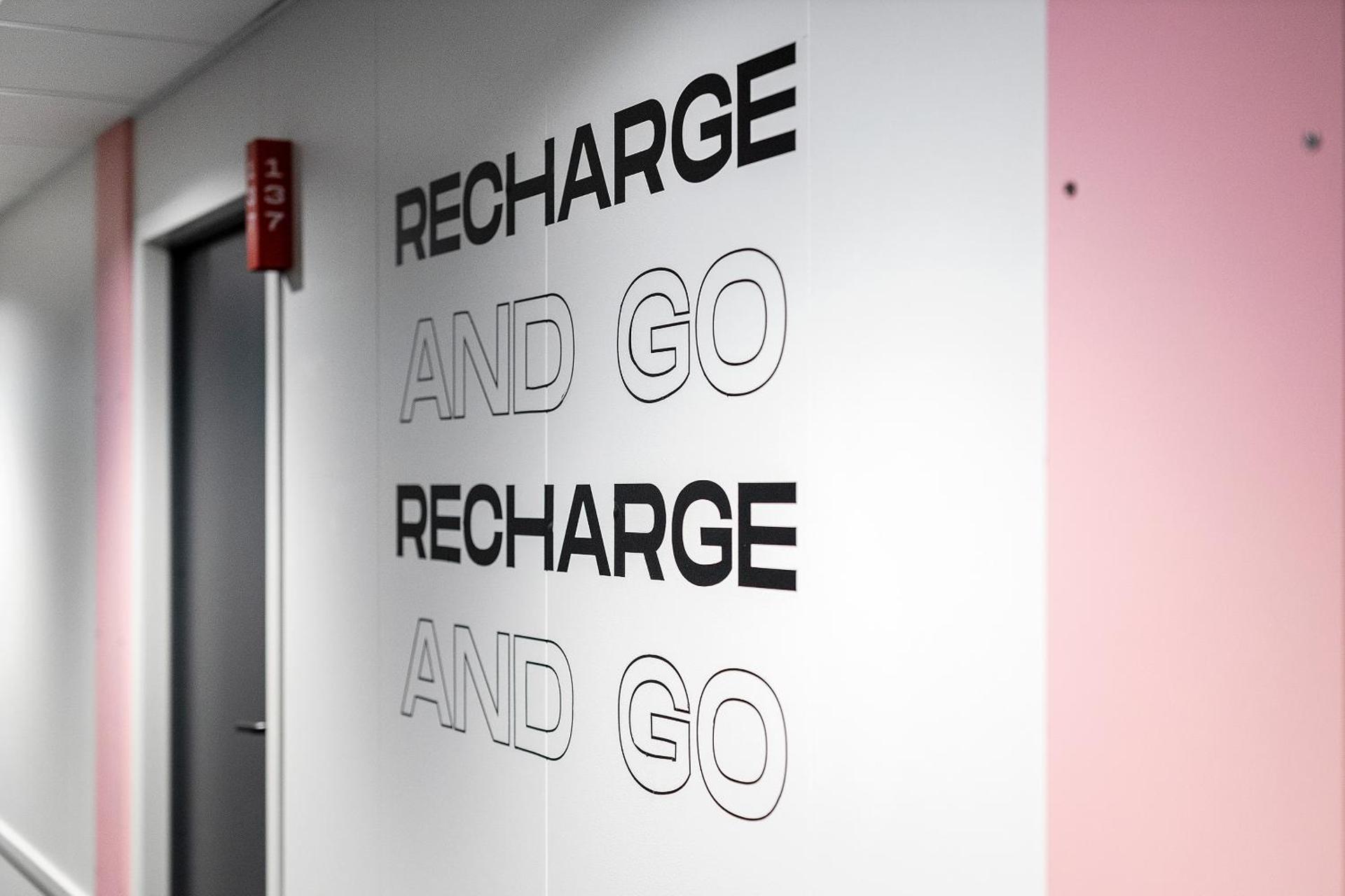 Logo/Certificate/Sign