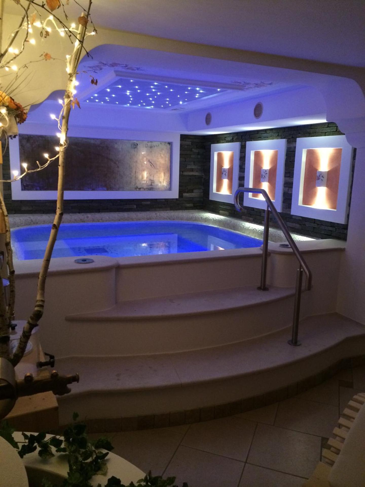 Rauzi Hotel Garnì & apartments