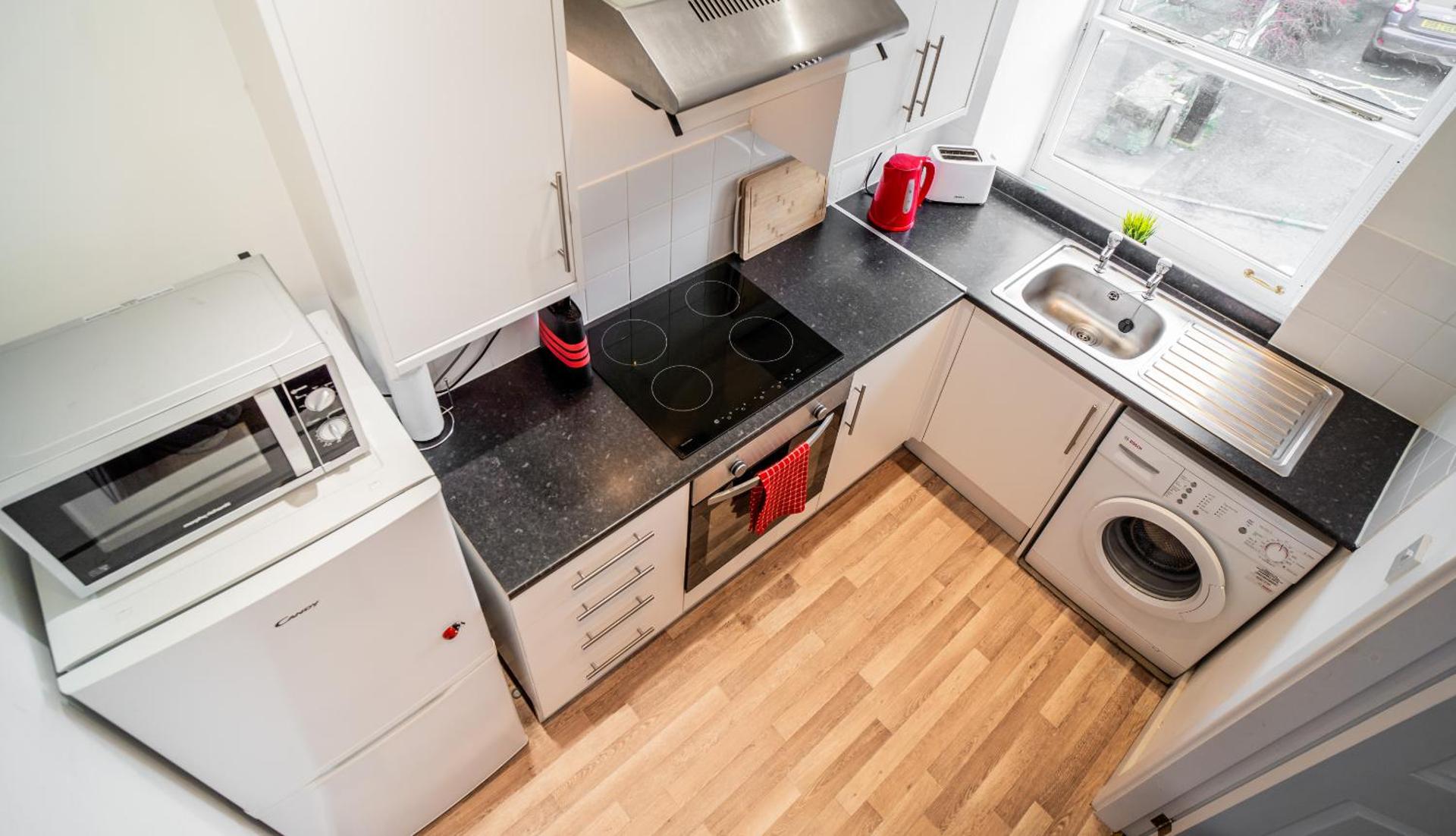 Kitchen or kitchenette