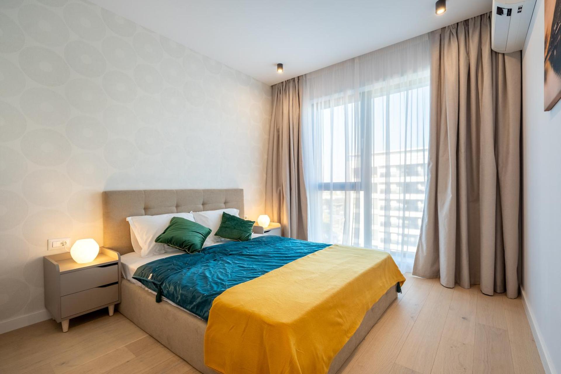 Spring Stylish Apartment Pipera