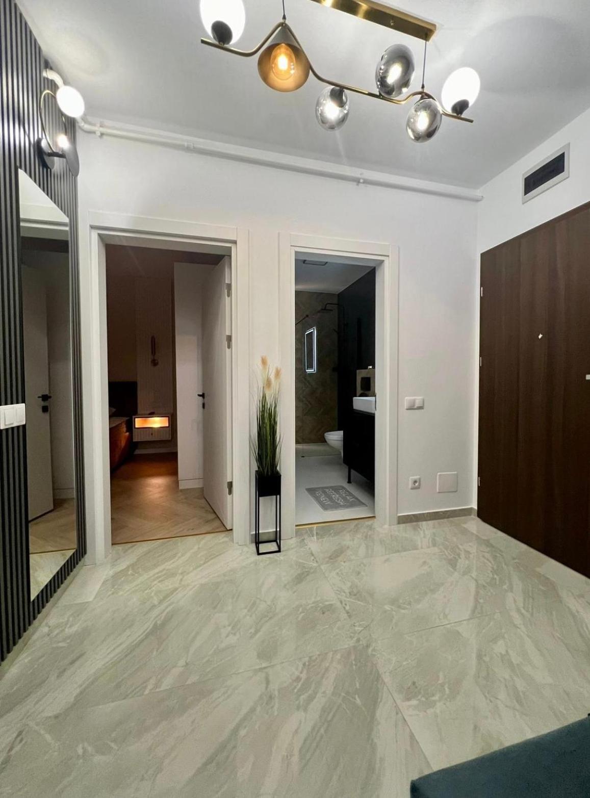 Lakeside Apartment Cluj-Napoca