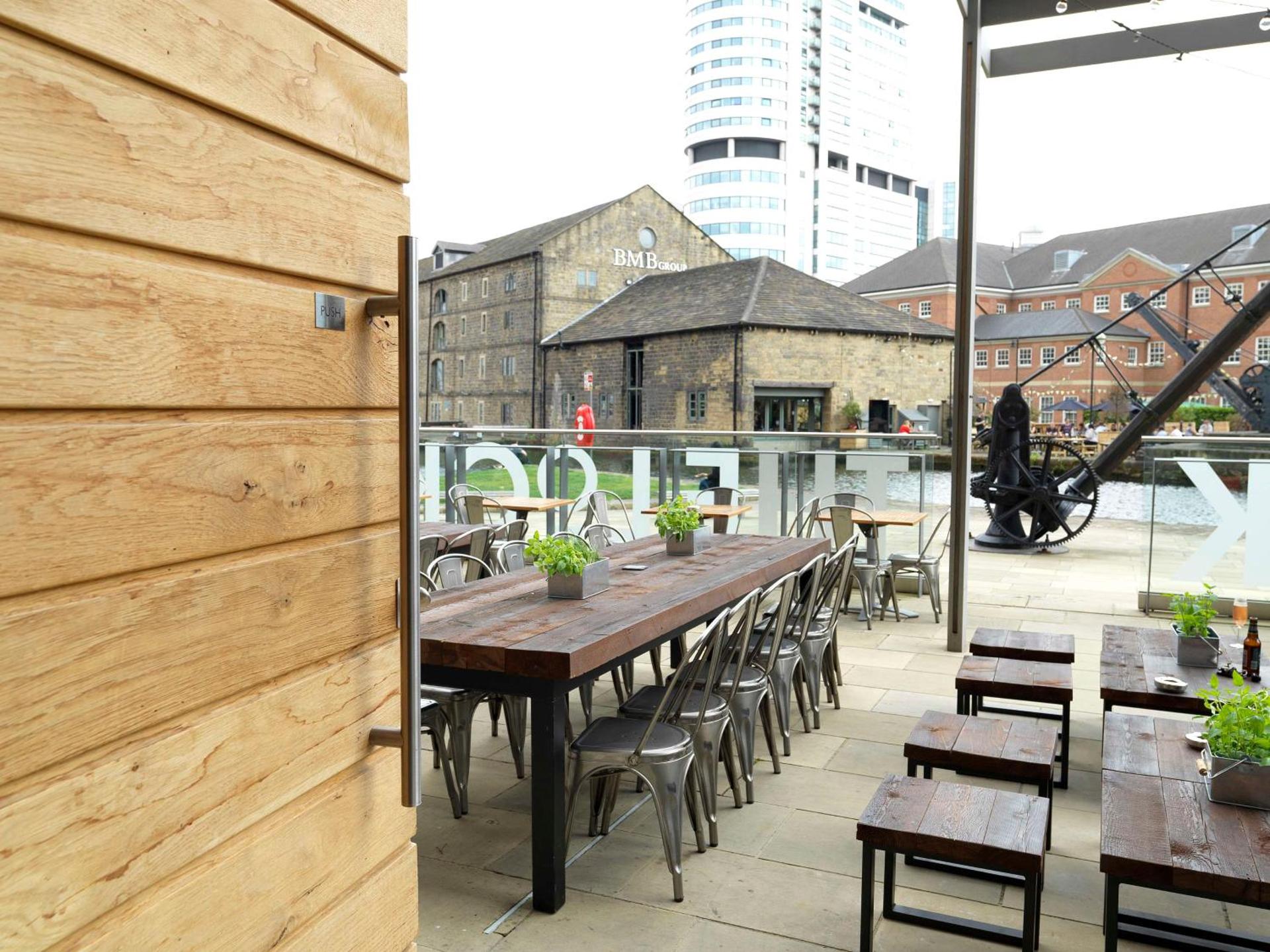 Restaurant/places to eat