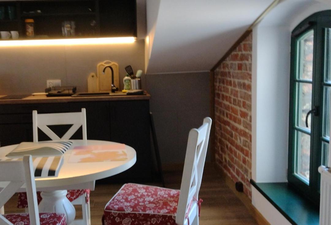 Starówka apartament Miodova 12