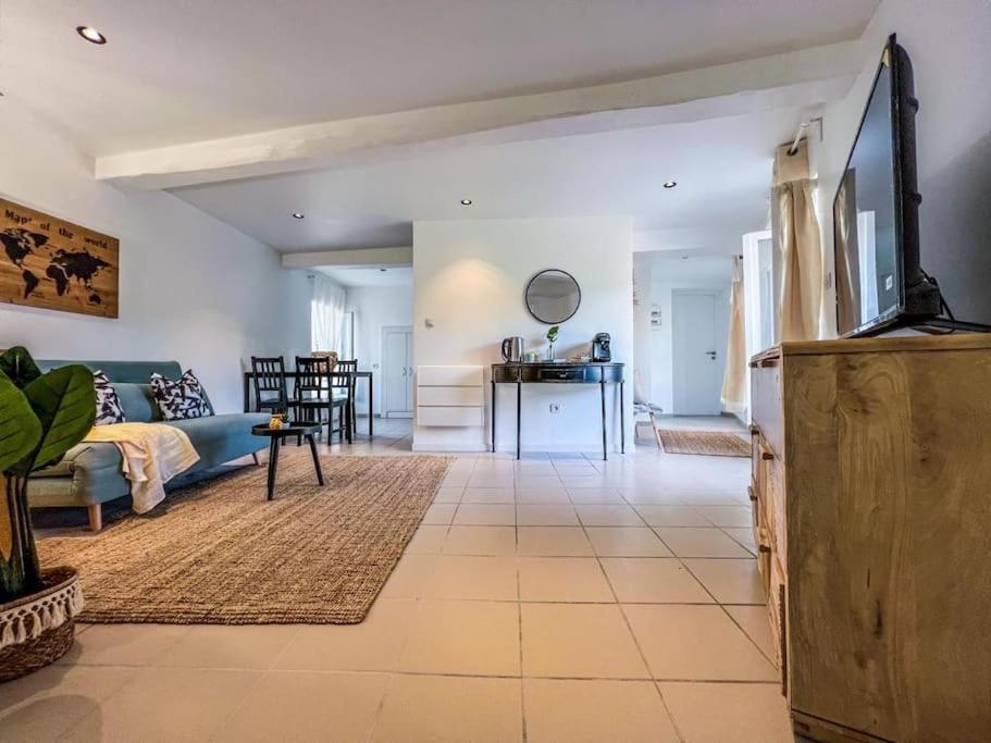 Le Gite 2 - T2 spacieux, idéal 4 voyageurs, confort