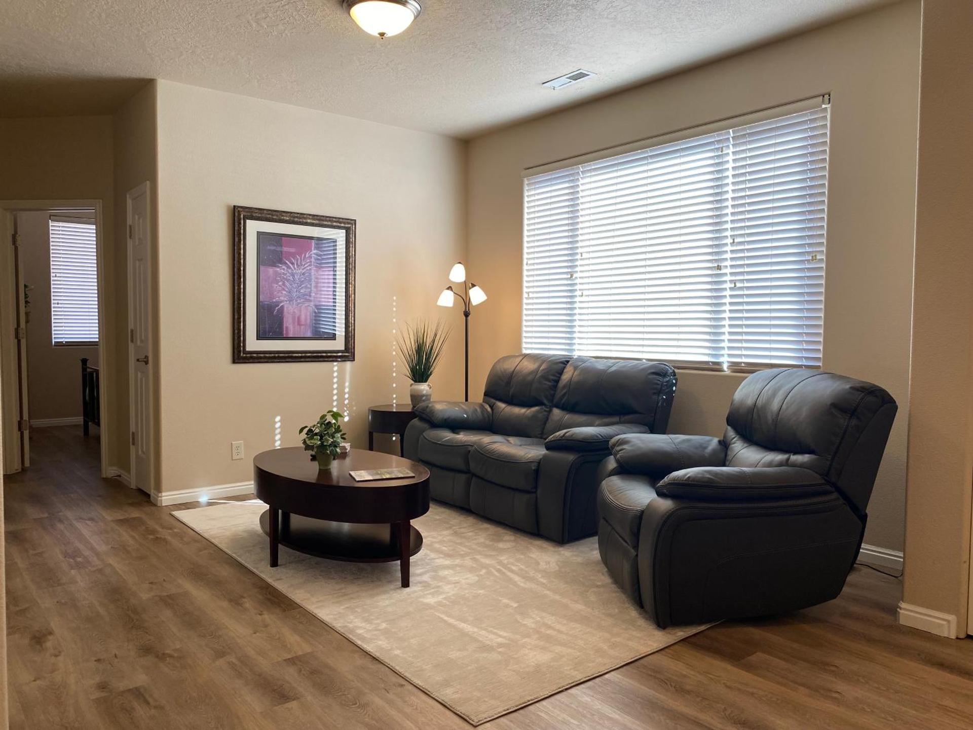 Luxurious Condo at the Springs by Cool Properties