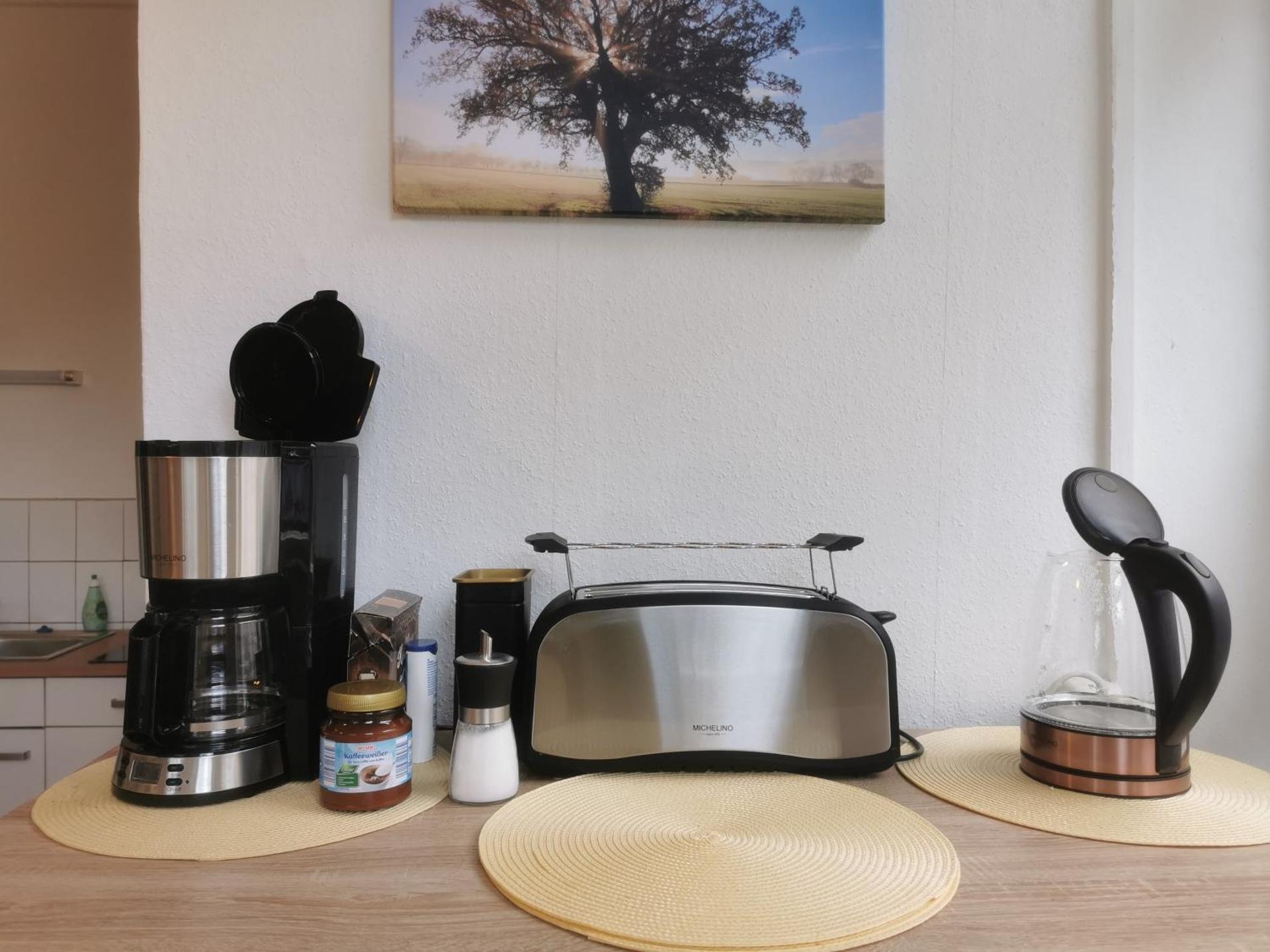 Coffee/tea facilities