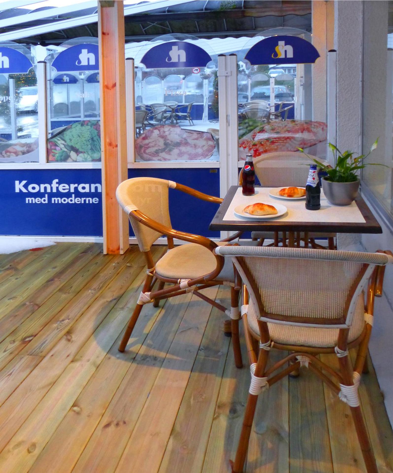 Restaurant/places to eat