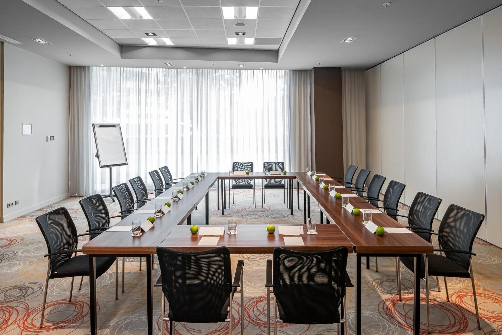 Meeting/conference room