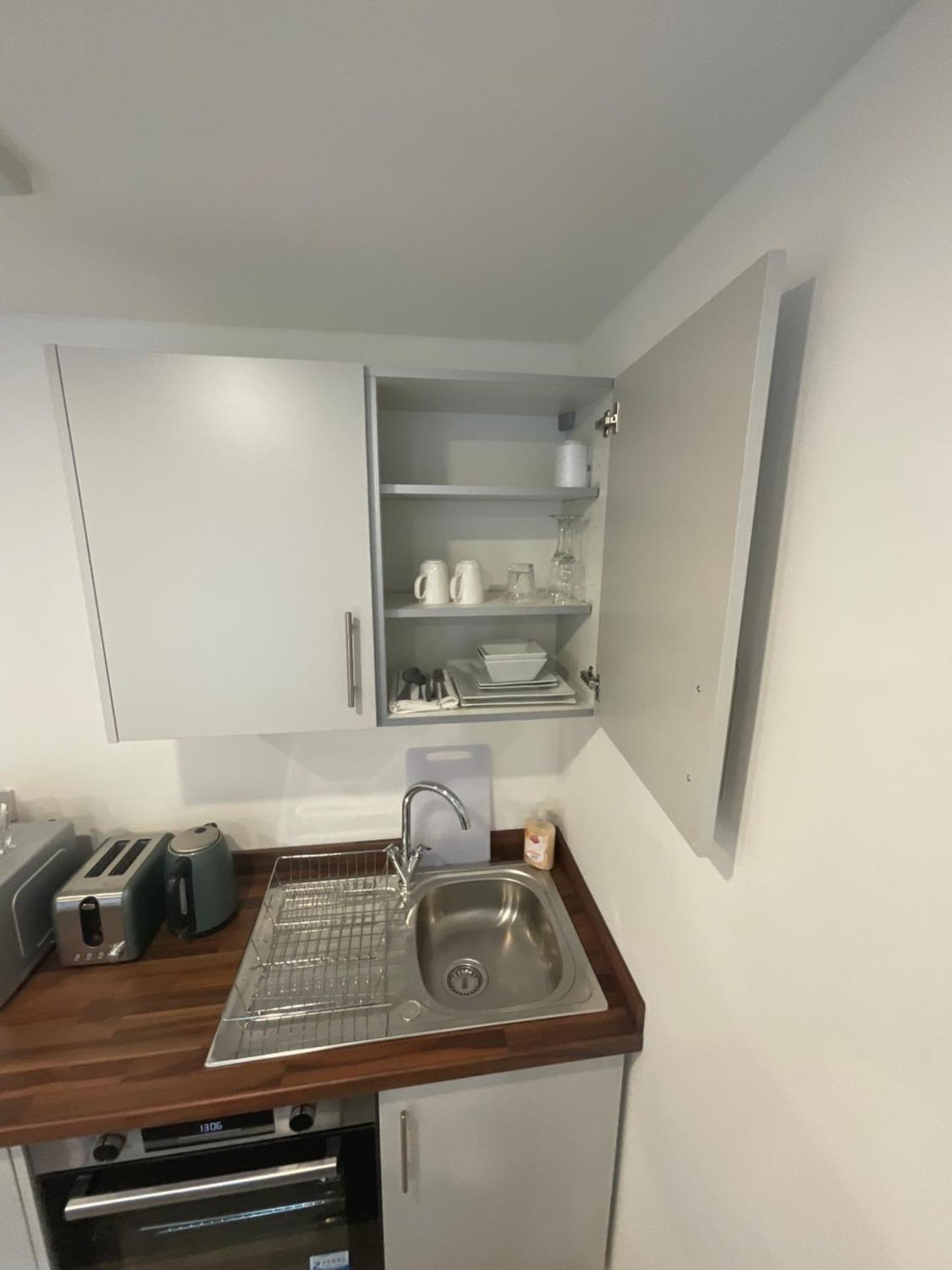 Selborne Studios Off road gated parking