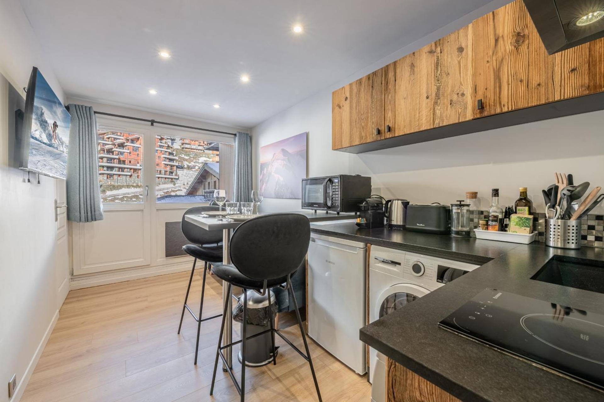 Appartement 2 chambres avec balcon et parking