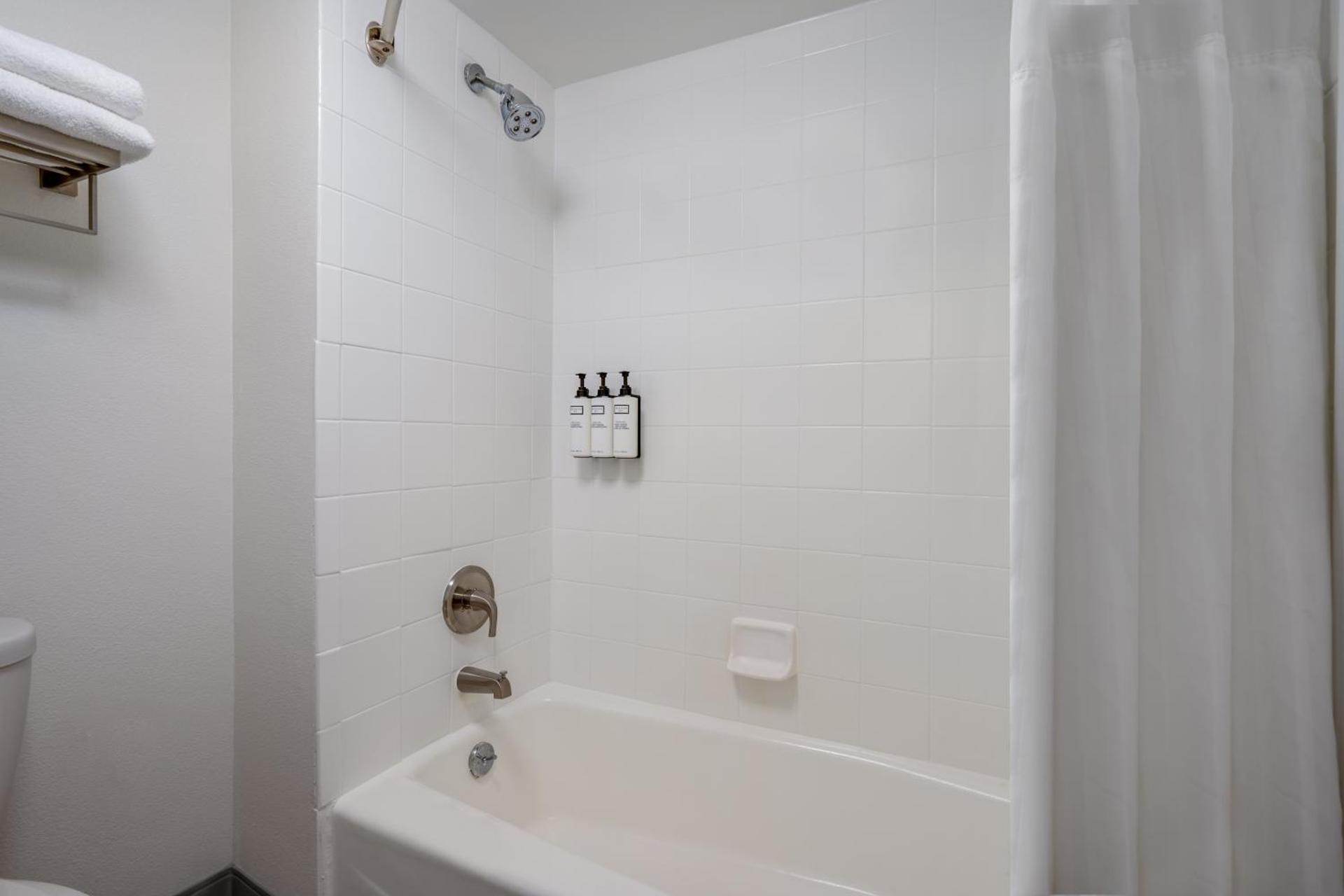 King Room with Garden View, Non-Smoking