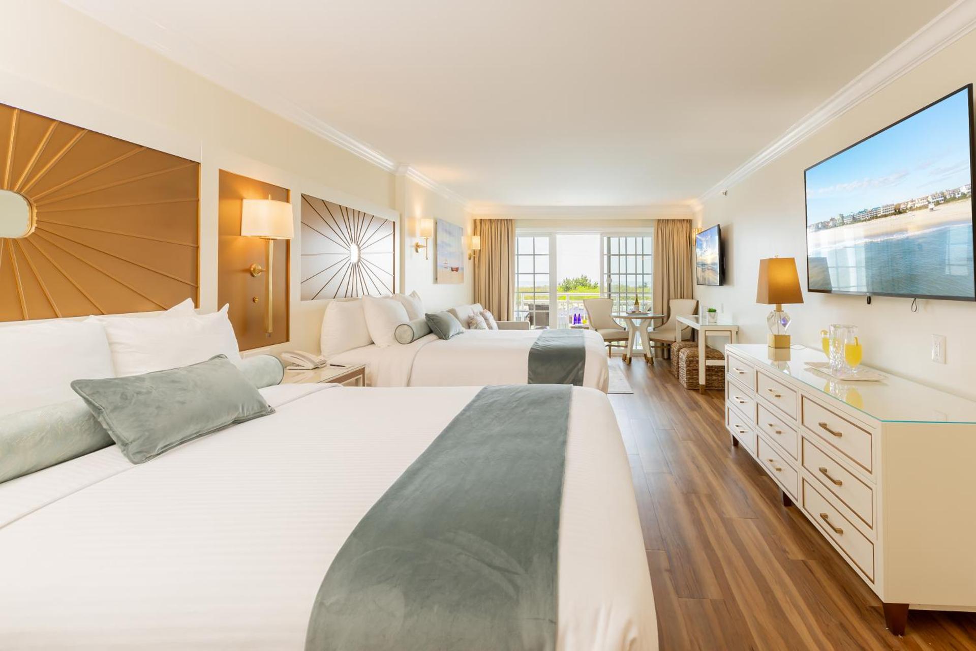 La Mer Beachfront Resort